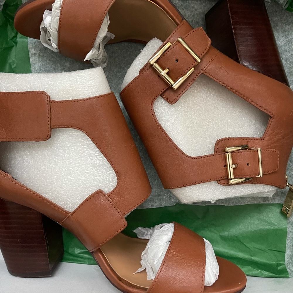 Tommy Hilfiger heels